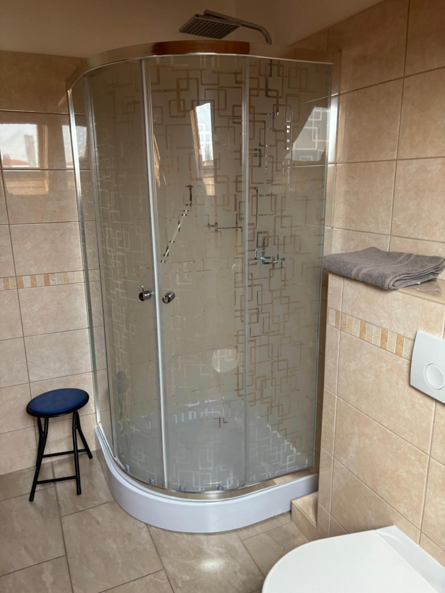 Afamado Apartman Fisli Хевиз Экстерьер фото